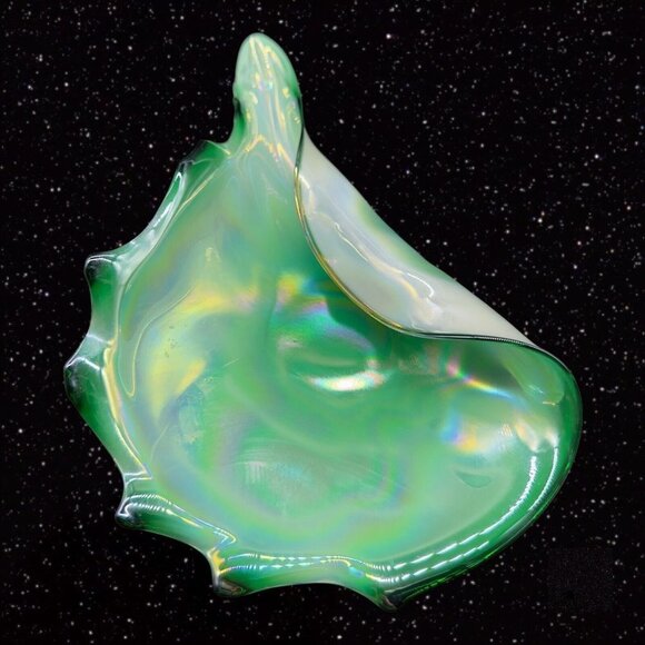 Polish Art Glass Folded Bowl Dish Glass Green Iridescent Poland Vintage 10”W 2”T - Picture 13 of 16